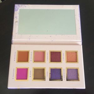 Alamar cosmetics - SPANGLISH Palette